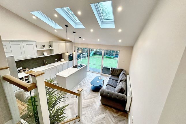 Lambton Road, Manchester M28 3 bed property for sale