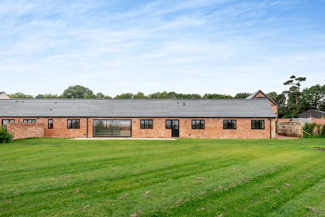 3 bedroom barn conversion for sale