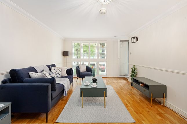 Thistley Court, Glaisher Street... 2 bed apartment for sale