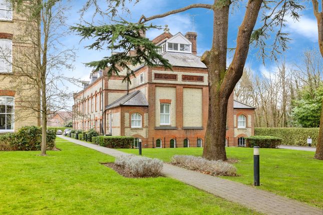 2 bed flat