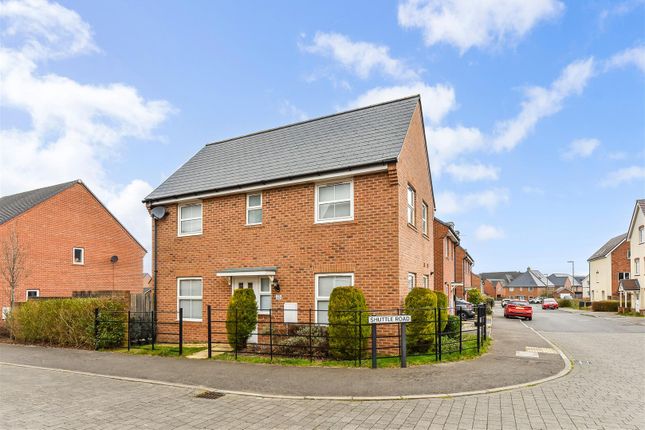 Shuttle Road, Andover 3 bed detached house for sale
