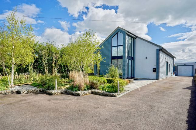 Low Road, Little Stukeley, Huntingdon. 4 bed detached house for sale