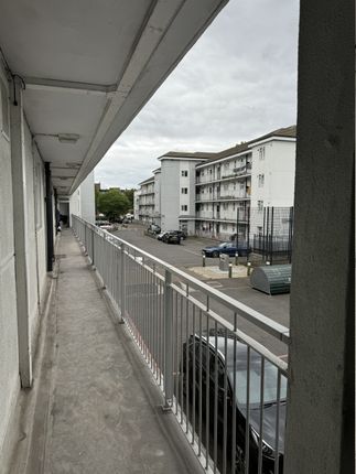 Old Bethnal Green Road, London E2 2 bed flat for sale