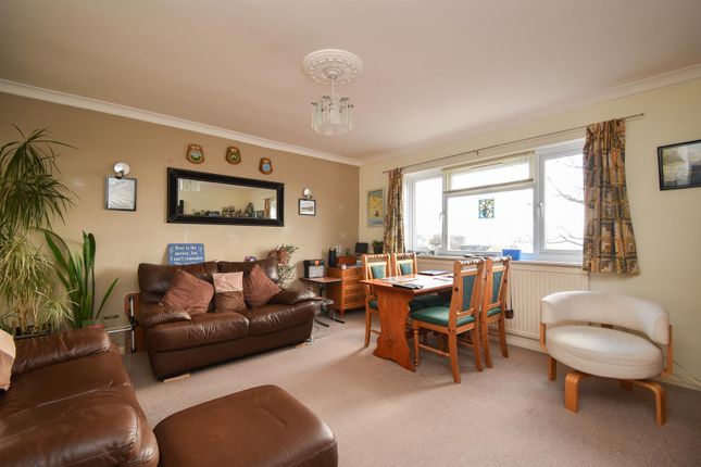 Stanley Road, Hastings 2 bed flat for sale