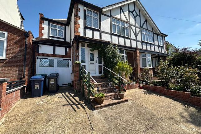 5 bedroom semi-detached house for sale