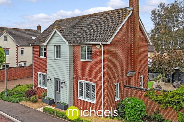 Wren Close, Stanway, Colchester, CO3 4 bed detached house for sale