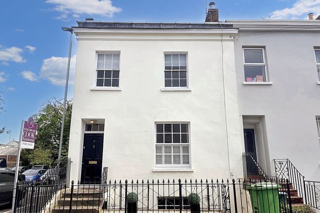 4 bedroom end of terrace house for sale