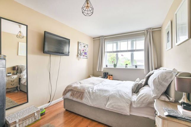 Sudbury Avenue, North Wembley... 1 bed flat for sale
