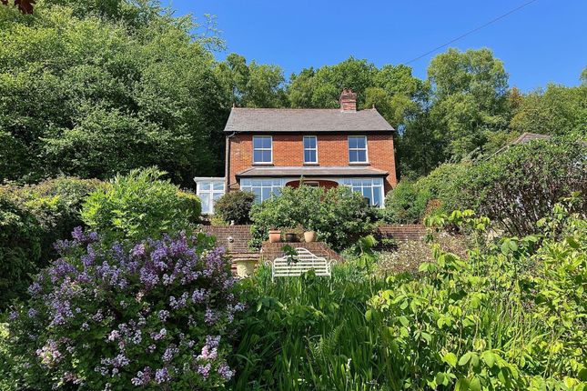 Sandy Lane, Haslemere, GU27 4 bed house for sale