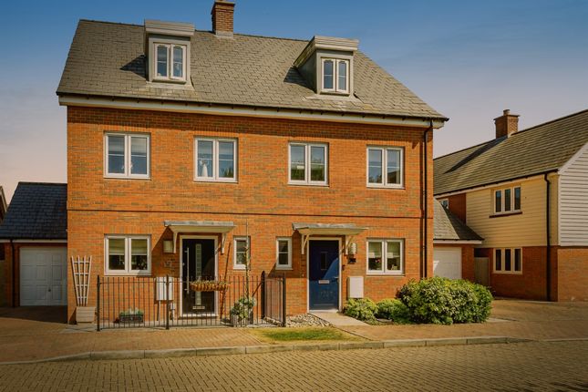 3 bed semi-detached house