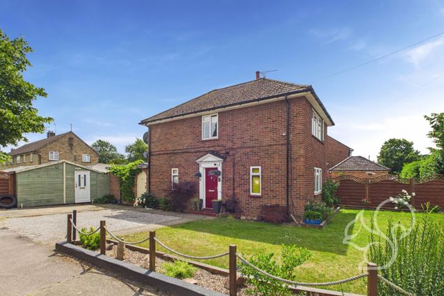 5 bedroom semi-detached house for sale
