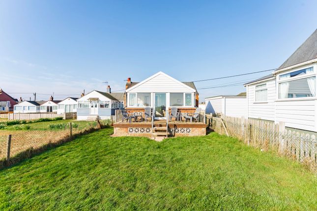 Sea View Estate, Bacton 2 bed detached bungalow for sale