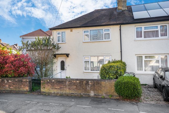 4 bed end terrace house
