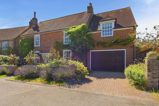 4 bed detached house