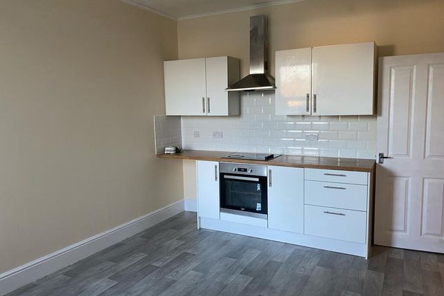 4 bedroom end of terrace house for sale