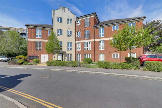 2 bed flat