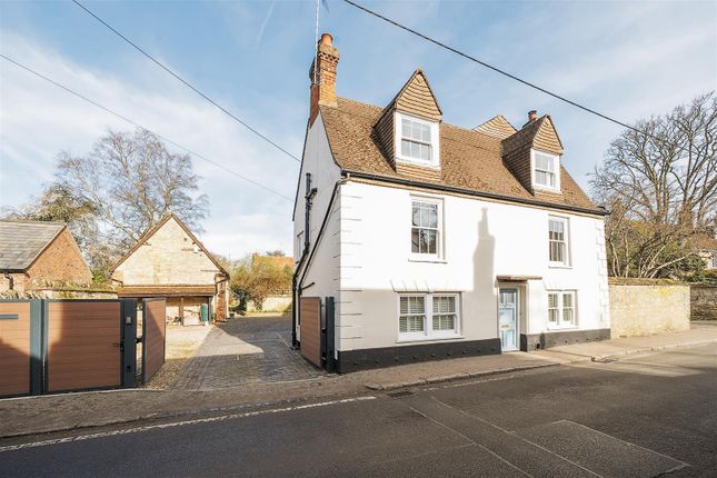 High Street, Harrold, Bedford 4 bed detached house for sale