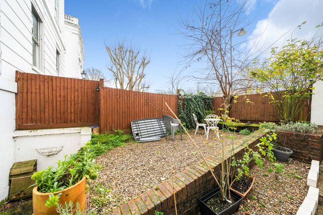 Clapham Common Southside, Abbeville... 2 bed flat for sale