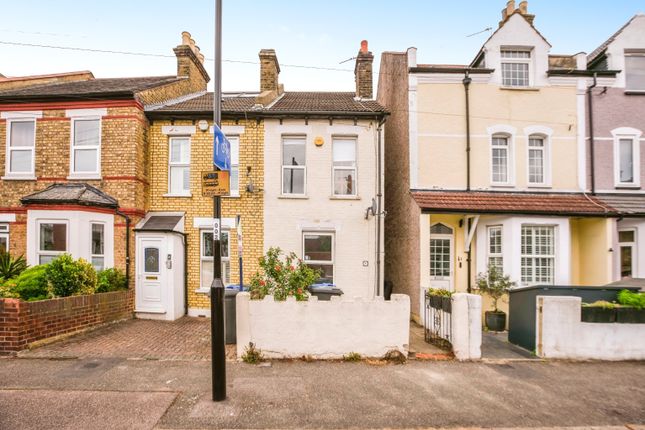 2 bed end terrace house