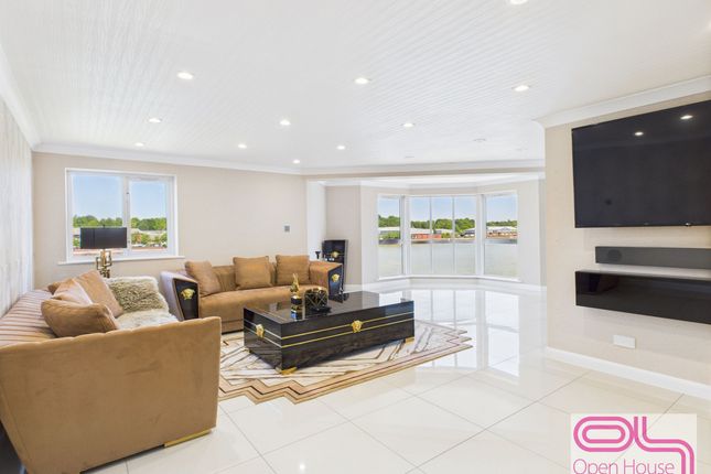 3 bedroom apartment for sale