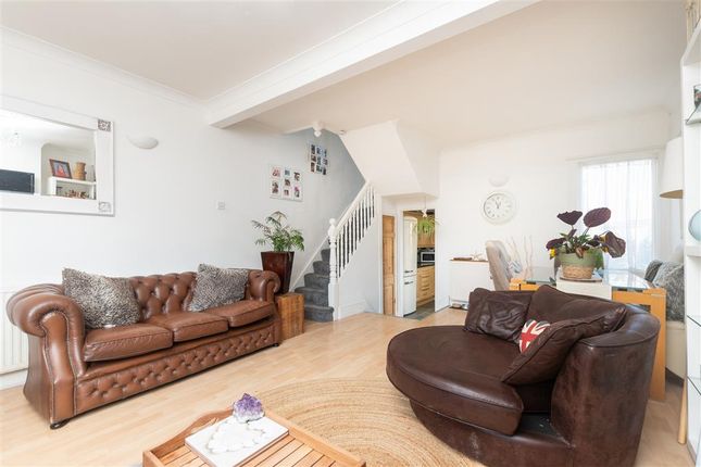 Main Road, Sutton At Hone, Kent 2 bed terraced house for sale