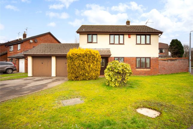 4 bed detached house