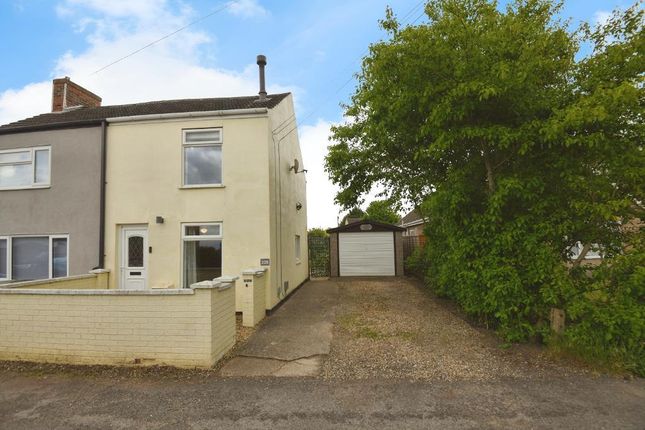2 bedroom semi-detached house for sale