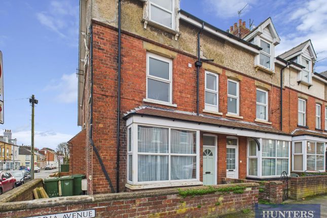 Victoria Avenue, Filey 2 bed flat for sale