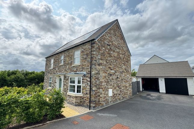 Luscombe Avenue, Tavistock PL19 4 bed detached house for sale