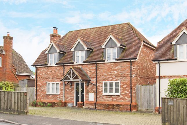 Andover Road, Andover, SP11 4 bed detached house for sale