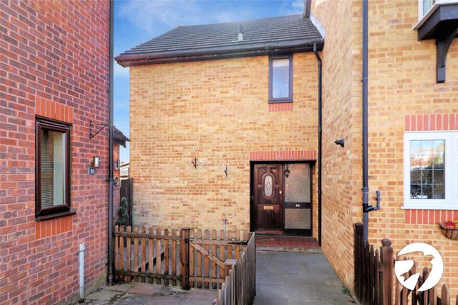 3 bed end terrace house