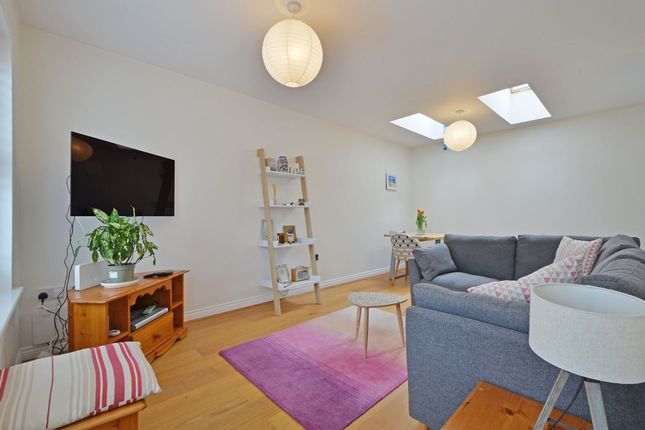 2 bed semi-detached house