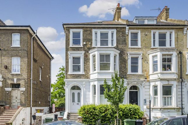 2 bed flat