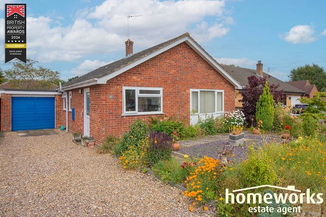 2 bedroom detached bungalow for sale