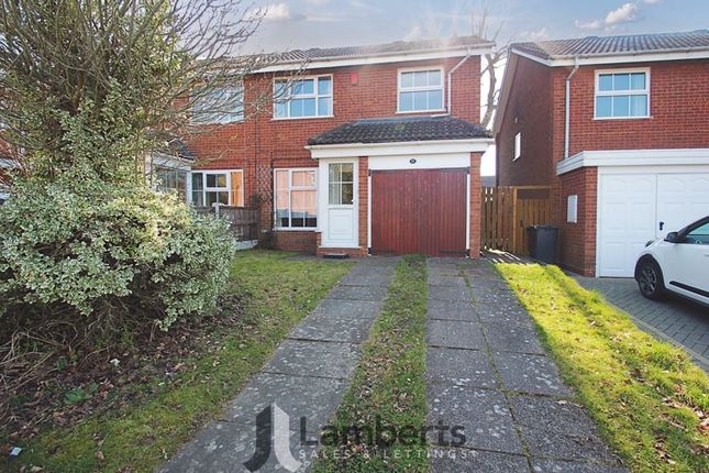 Flaxley Close, Winyates Green, Redditch 3 bed semi