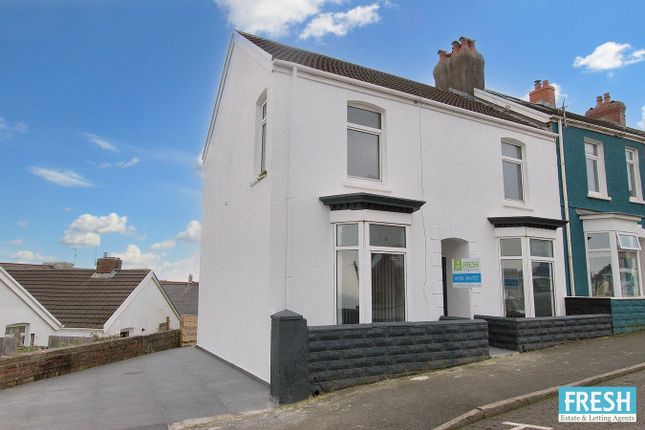 4 bed terraced house