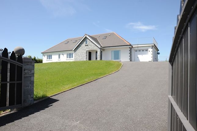 Meinciau, Kidwelly SA17 4 bed detached bungalow for sale