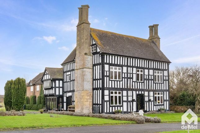 13 bedroom detached house for sale