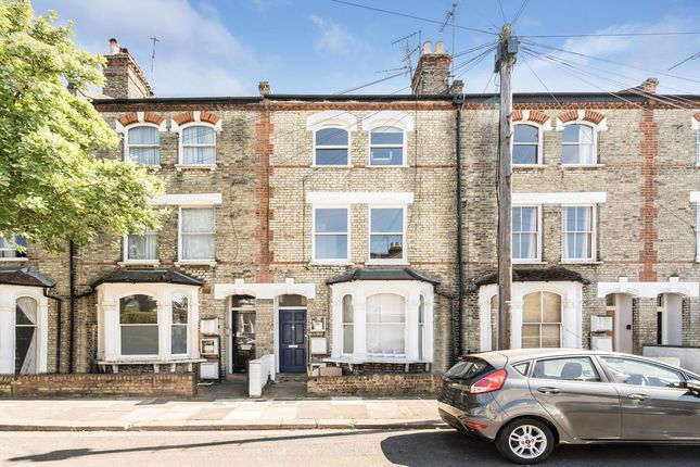 Delaford Street, London SW6 1 bed flat for sale