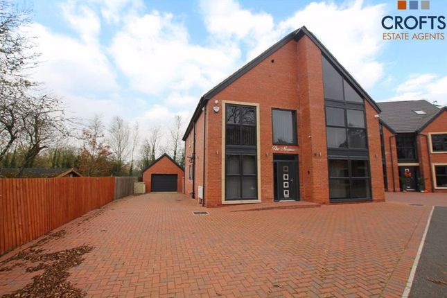 6 bedroom detached house for sale