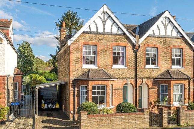 Weston Park, Thames Ditton, KT7 2 bed semi