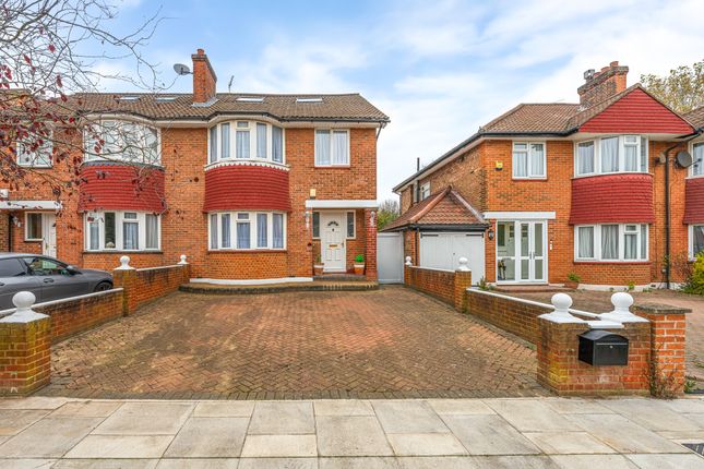 5 bed semi-detached house