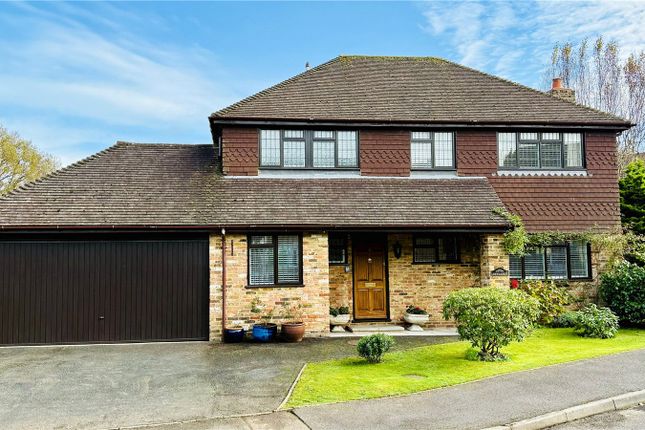 4 bed detached house