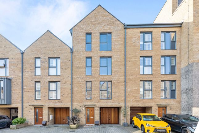 3 bed terraced house