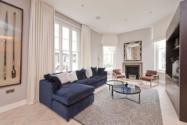3 bedroom flat for sale