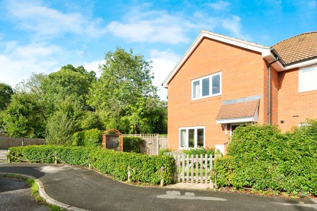 2 bedroom end of terrace house for sale