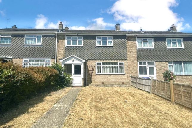 School Lane, Hampshire GU46 3 bed terraced house for sale