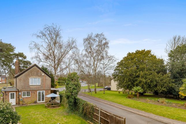 3 bed detached house