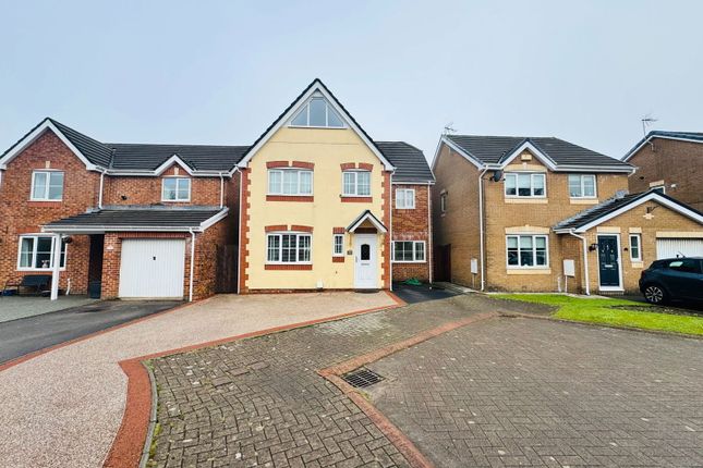 Rhodfa'r Coed, Maesteg CF34 5 bed detached house for sale