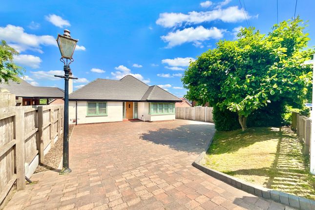 2 bedroom detached bungalow for sale